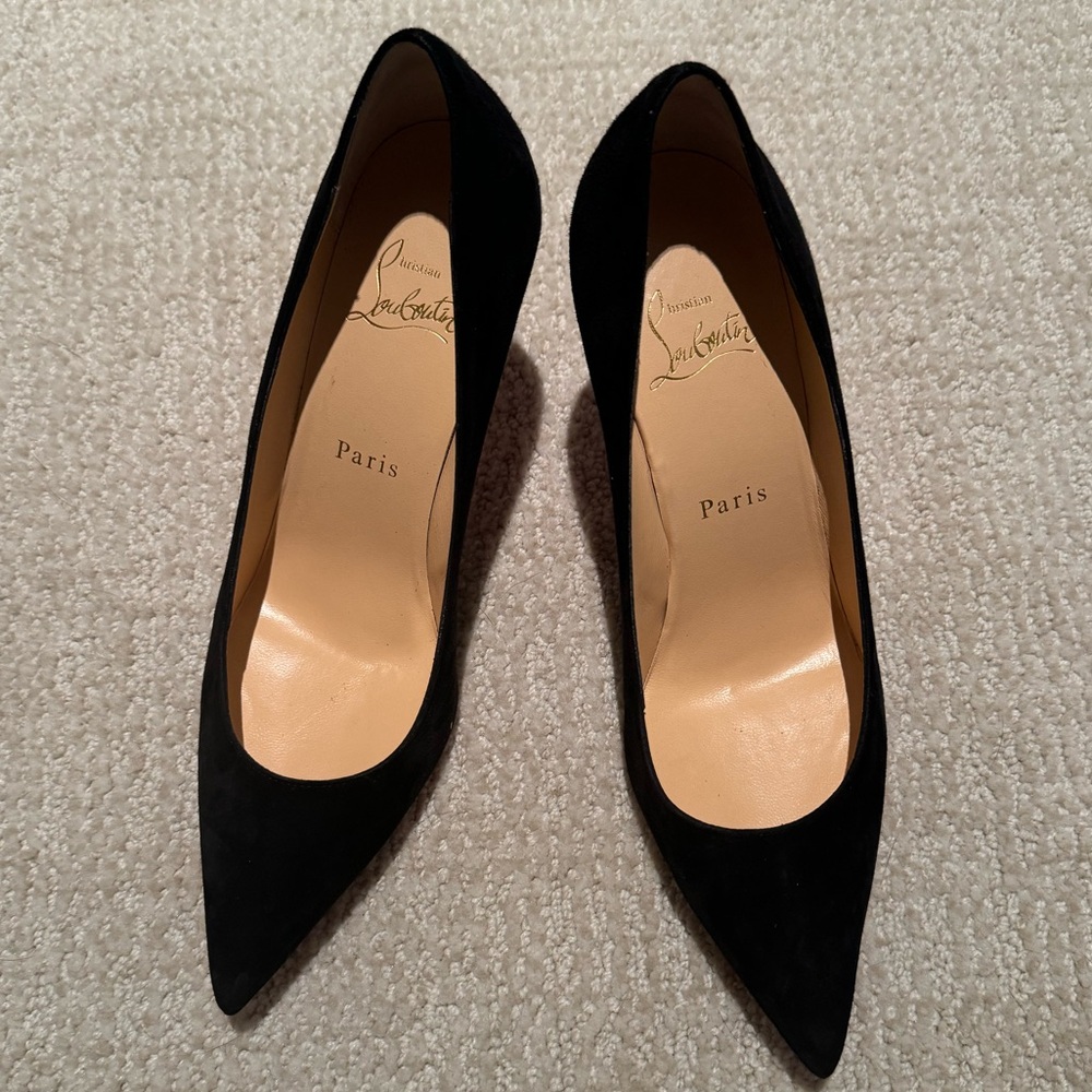Black Louboutin Pumps
